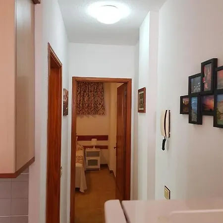 Self Check-in Cheap In Los Cristianos * Los Cristianos